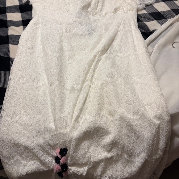 Wedding dress - Picture 3 of 4